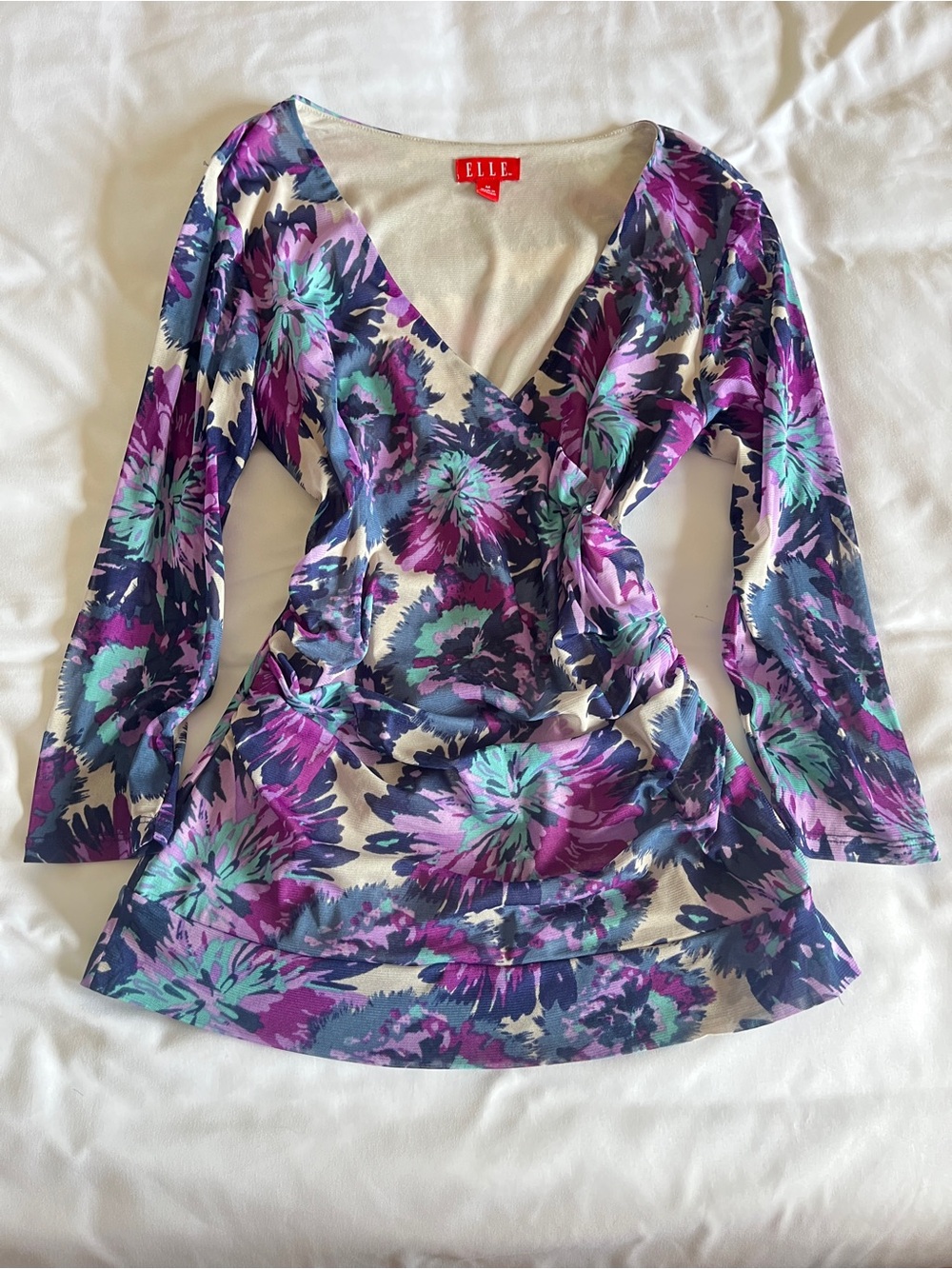 ELLE Size M Teal and Purple Floral Faux-Wrap V-Neck Ruched Top